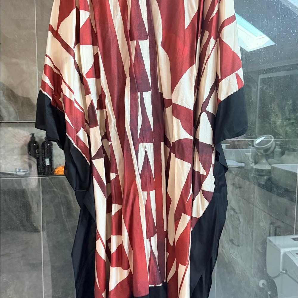 H&M Red and Black Geometric Dress